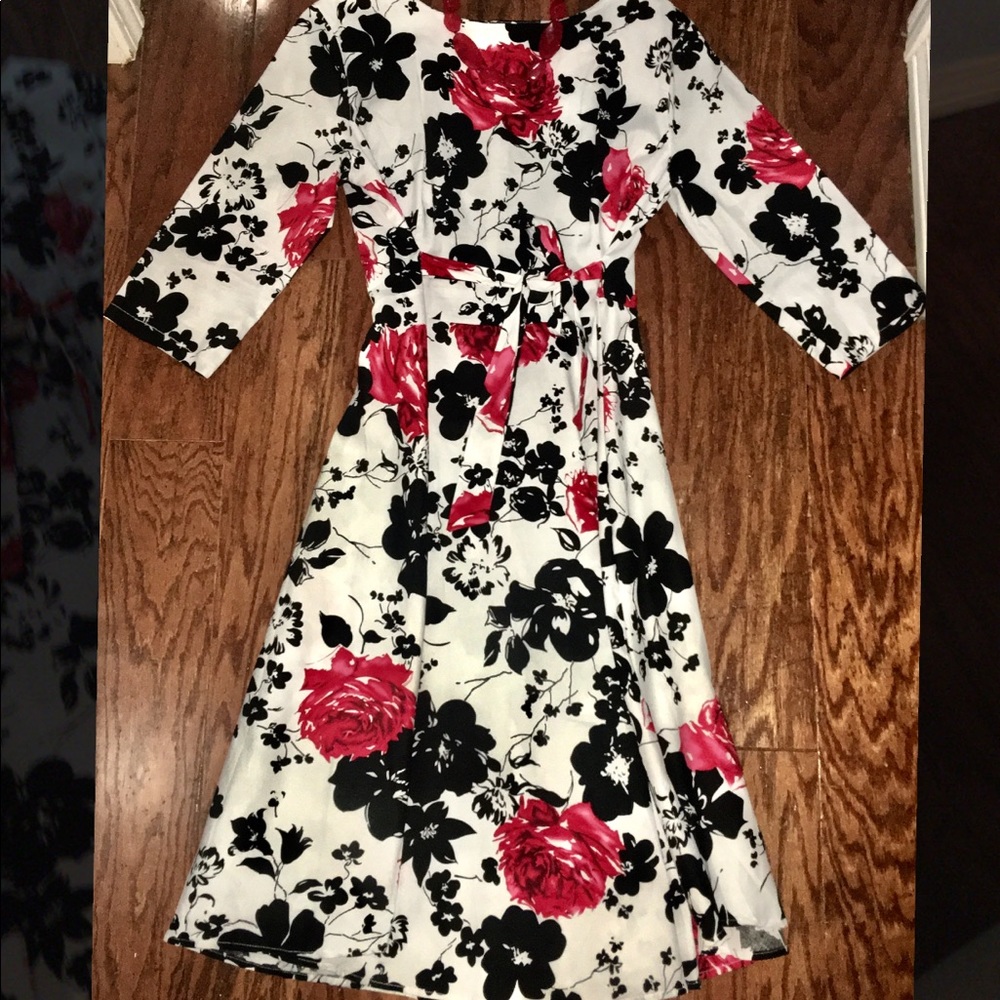 Women’s dress